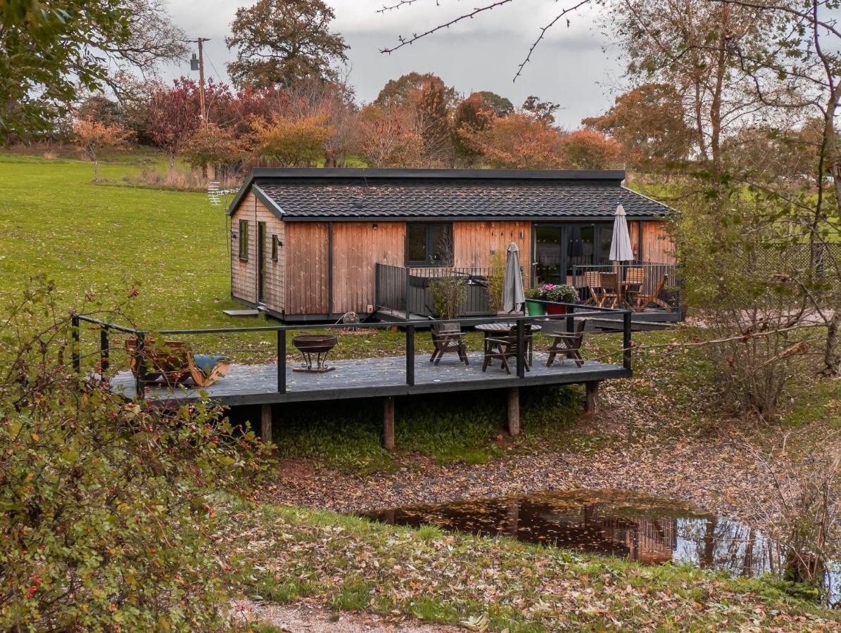 שרוסברי Riverside Cabins מראה חיצוני תמונה